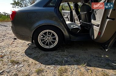 Седан Audi A4 2004 в Звенигородке