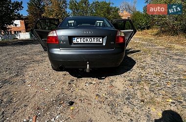 Седан Audi A4 2004 в Звенигородке