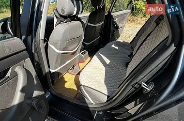 Седан Audi A4 2004 в Звенигородке