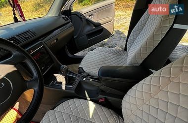 Седан Audi A4 2004 в Звенигородке