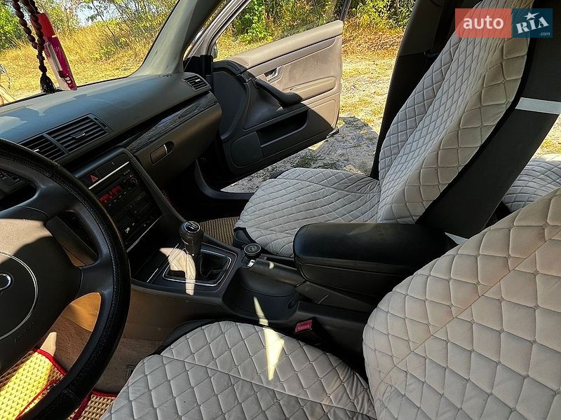 Седан Audi A4 2004 в Звенигородке
