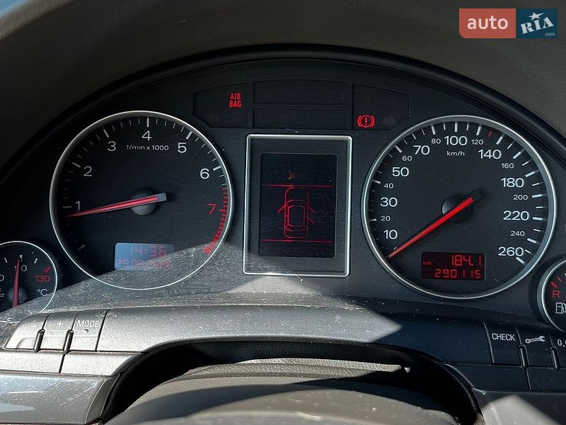 Седан Audi A4 2004 в Звенигородке