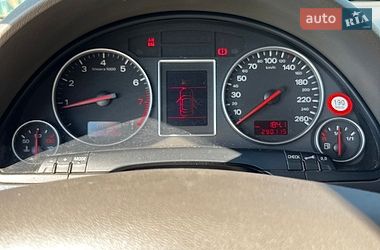 Седан Audi A4 2004 в Звенигородке