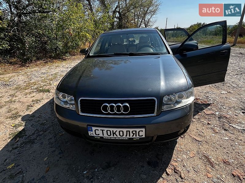 Седан Audi A4 2004 в Звенигородке
