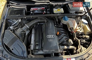Седан Audi A4 2004 в Звенигородке