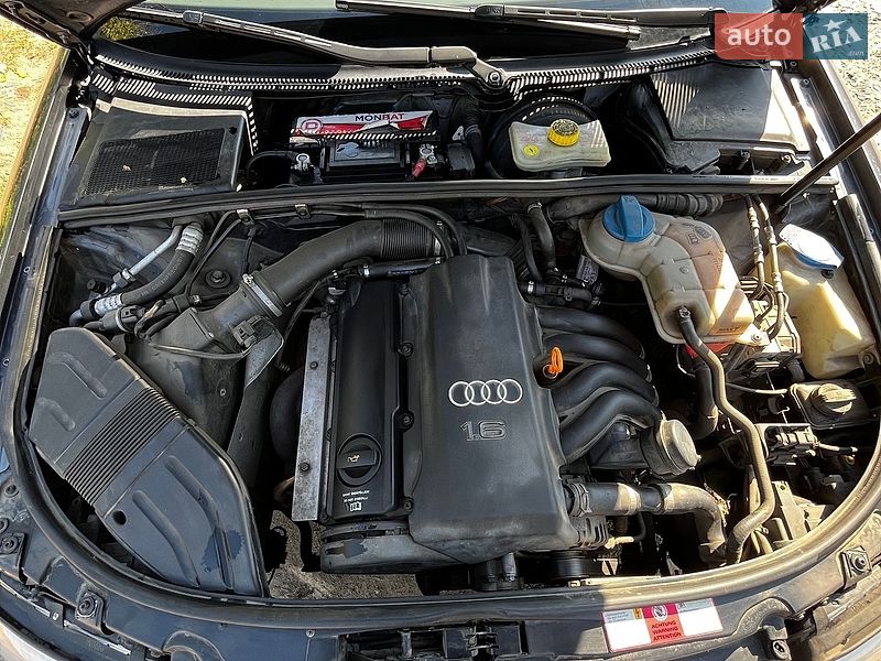 Седан Audi A4 2004 в Звенигородке