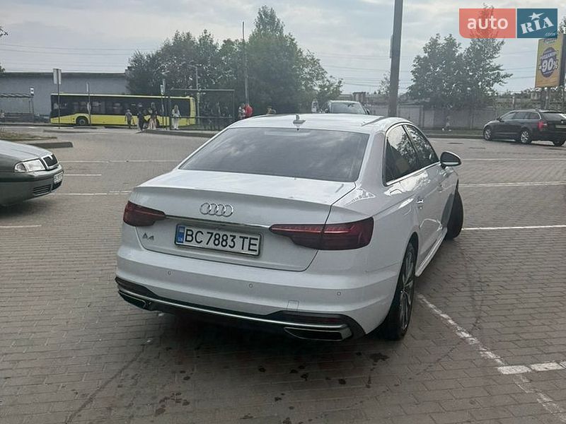 Седан Audi A4 2020 в Львові