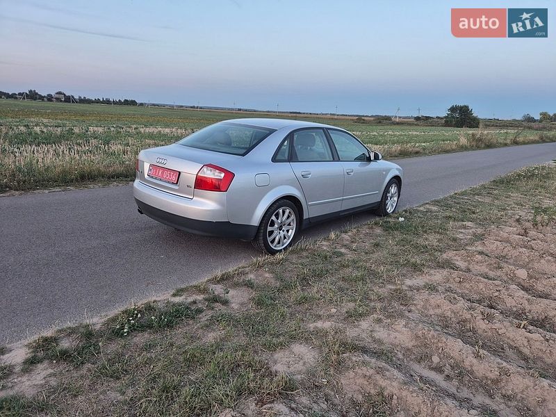 Седан Audi A4 2003 в Луцке