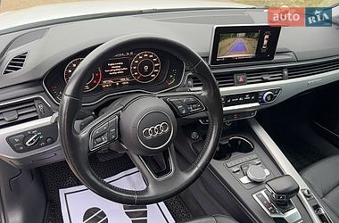 Седан Audi A4 2015 в Львове
