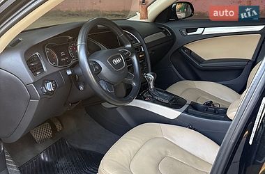 Седан Audi A4 2014 в Одесі