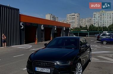 Седан Audi A4 2013 в Харькове