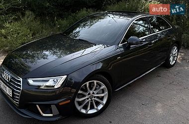 Седан Audi A4 2018 в Кривому Розі