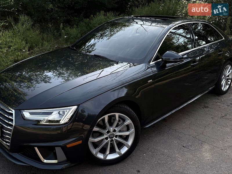 Седан Audi A4 2018 в Кривому Розі