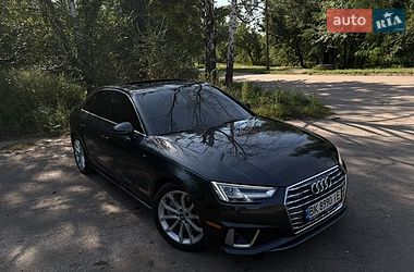 Седан Audi A4 2018 в Кривому Розі