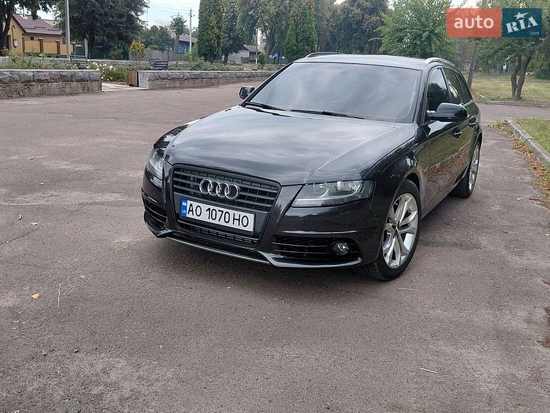 Audi A4 2011
