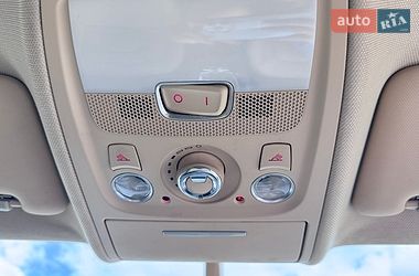 Седан Audi A4 2014 в Львові