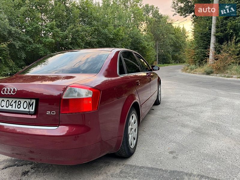 Седан Audi A4 2003 в Львове