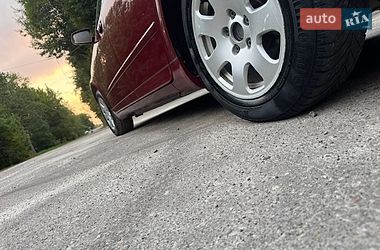 Седан Audi A4 2003 в Львове