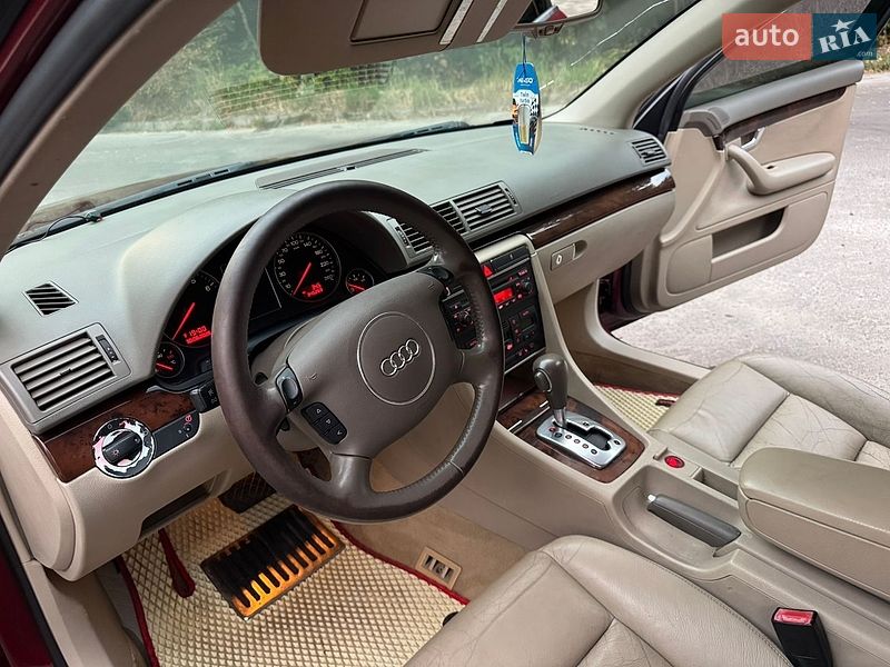 Седан Audi A4 2003 в Львове