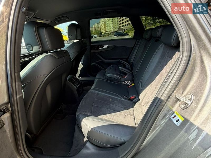 Універсал Audi A4 2019 в Києві