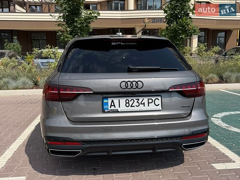 Універсал Audi A4 2019 в Києві