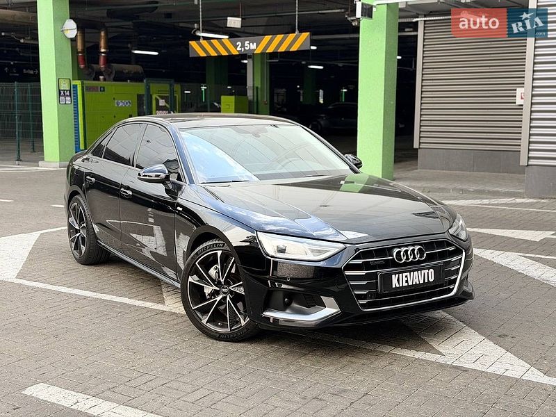 Audi A4 2021