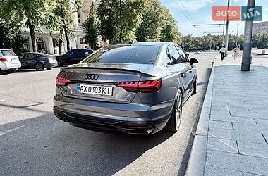 Седан Audi A4 2022 в Харкові
