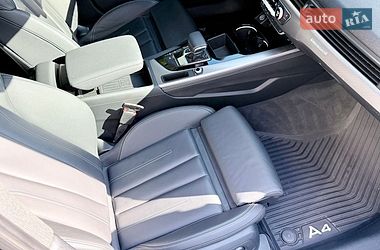 Седан Audi A4 2022 в Харкові