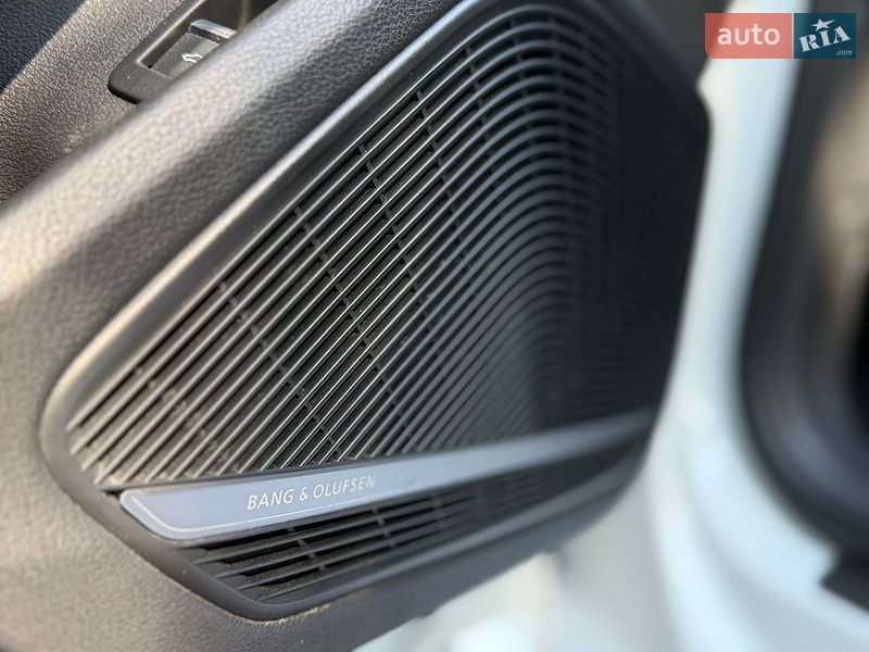 Седан Audi A4 2020 в Біляївці