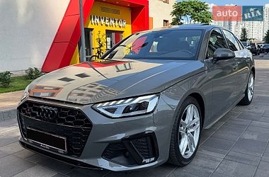Седан Audi A4 2022 в Києві