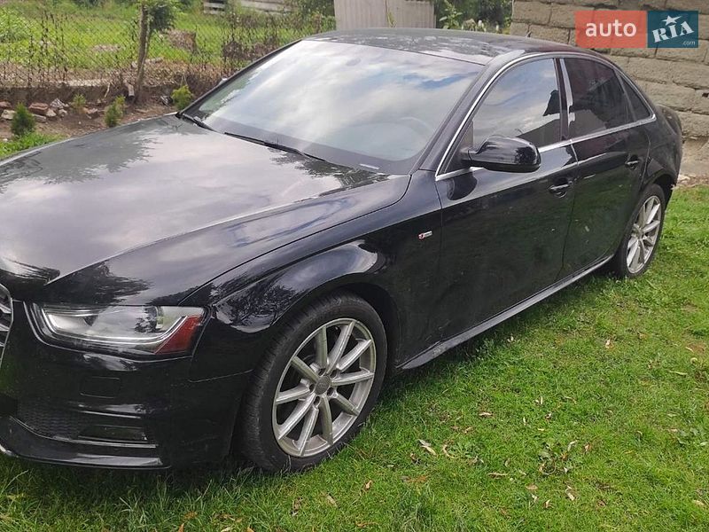 Седан Audi A4 2015 в Жидачове