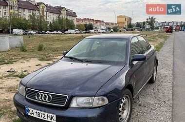 Седан Audi A4 1995 в Софиевской Борщаговке