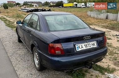 Седан Audi A4 1995 в Софиевской Борщаговке