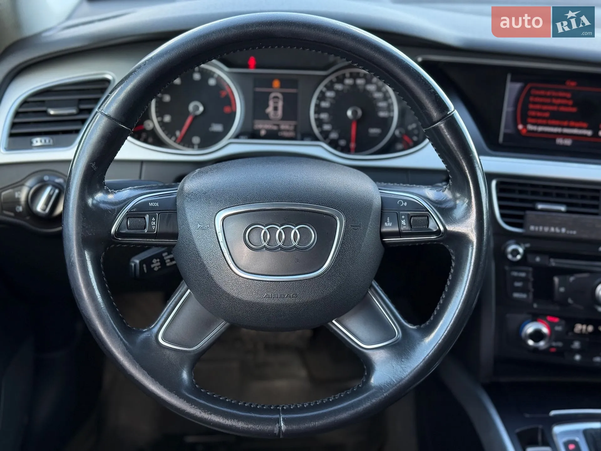 2015 Audi A4 - мініатюра 16