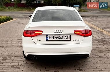 Седан Audi A4 2014 в Бершади