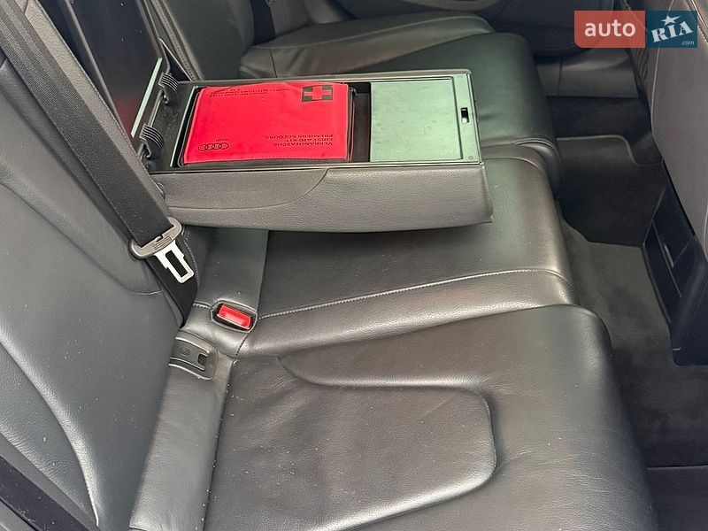 Седан Audi A4 2014 в Бершади