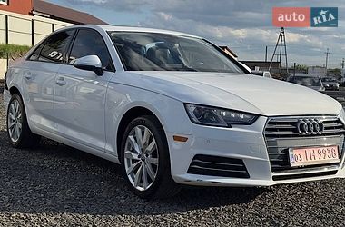 Седан Audi A4 2016 в Луцке
