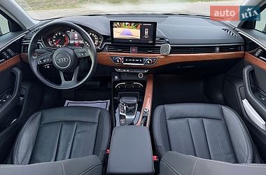 Седан Audi A4 2020 в Львові
