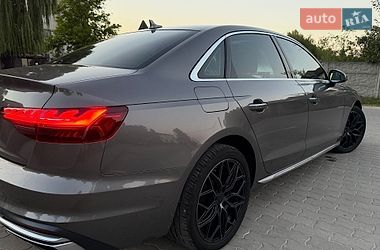 Седан Audi A4 2020 в Львові
