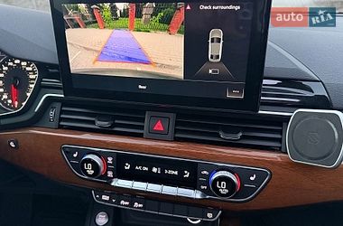 Седан Audi A4 2020 в Львові