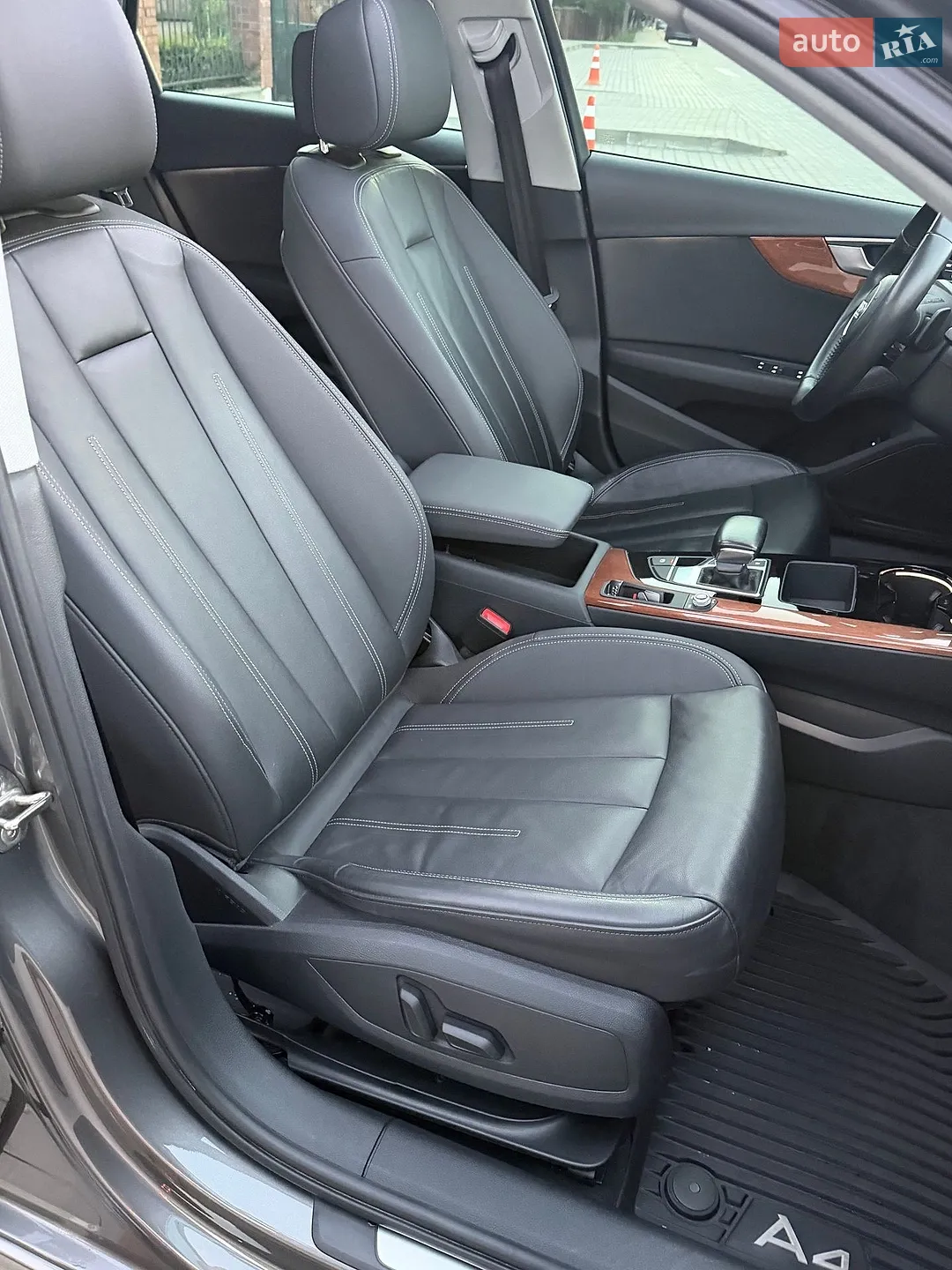 2020 Audi A4 - мініатюра 47