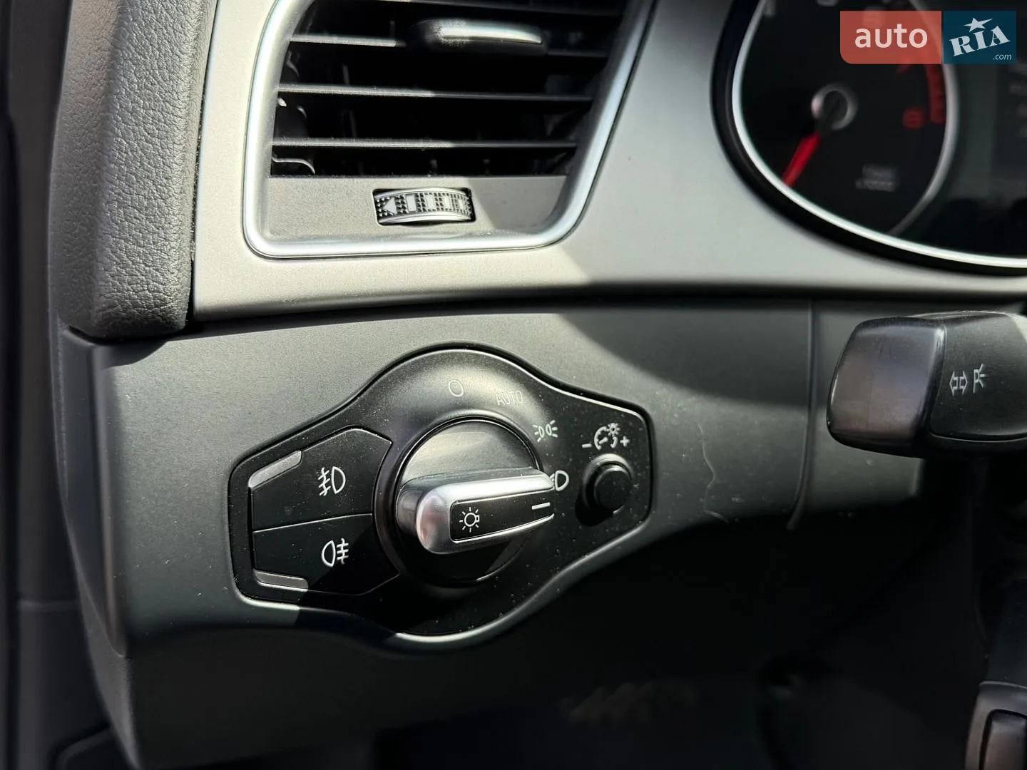 2014 Audi A4 - мініатюра 45