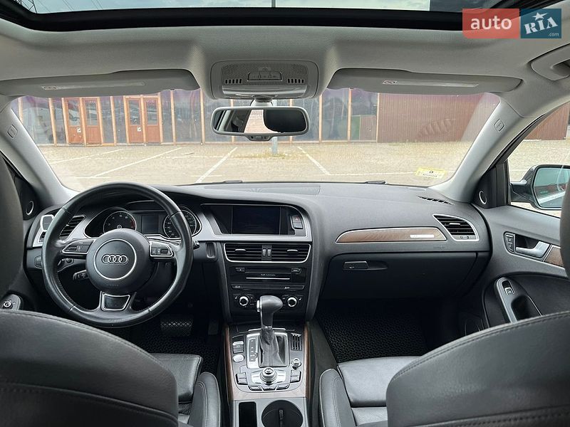 Седан Audi A4 2013 в Києві
