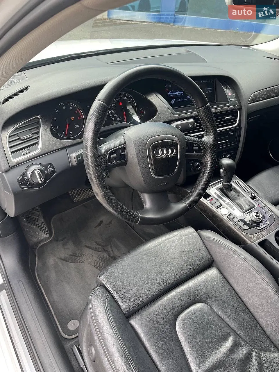 2011 Audi A4 - мініатюра 11