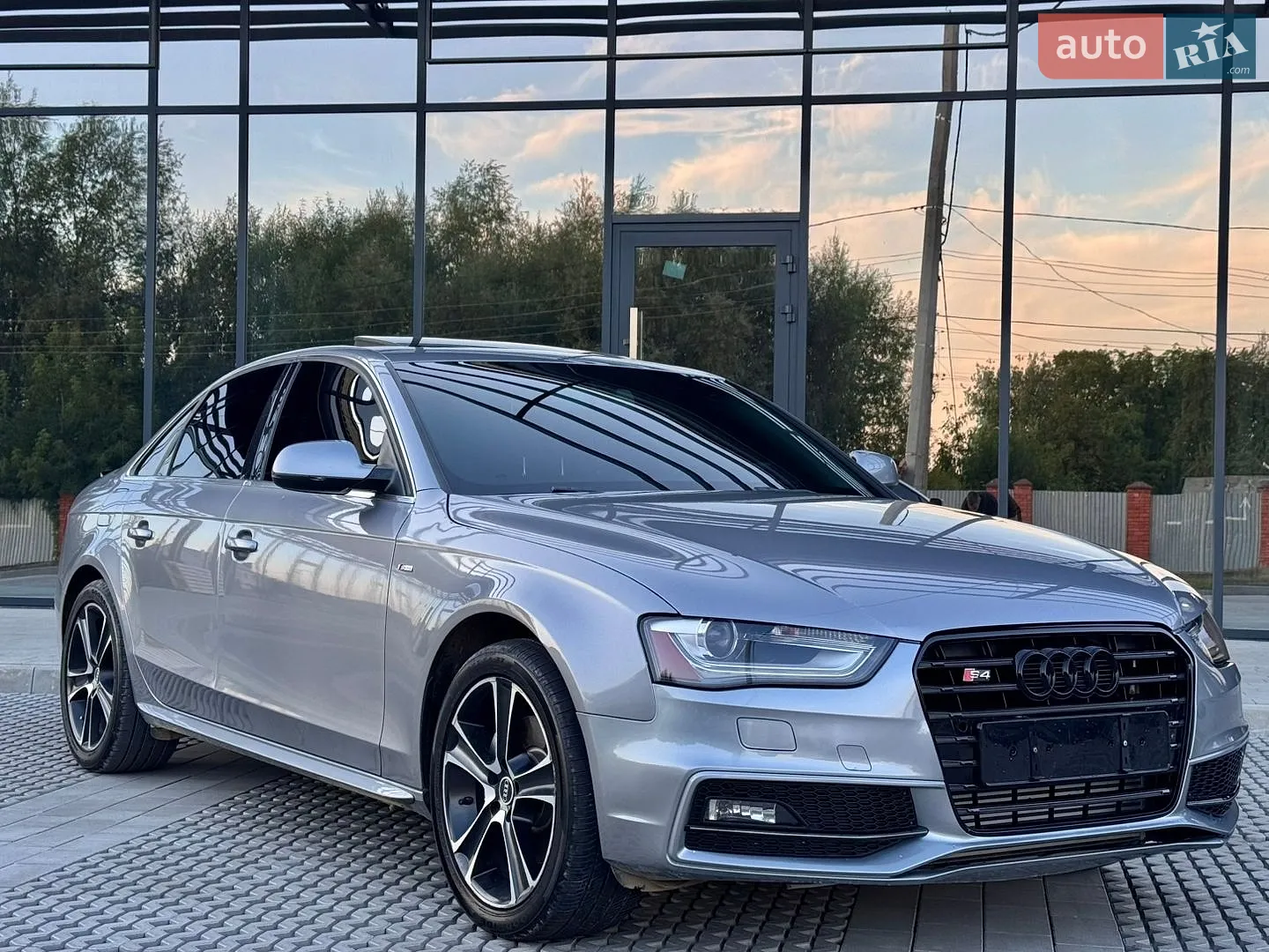 2015 Audi A4 - фото 1