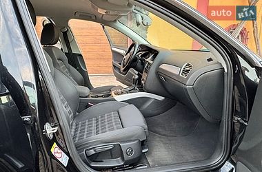 Седан Audi A4 2011 в Львові