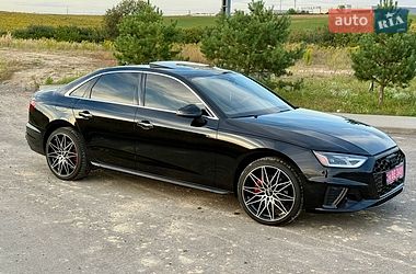 Седан Audi A4 2020 в Рівному