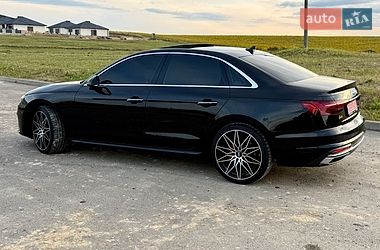 Седан Audi A4 2020 в Рівному