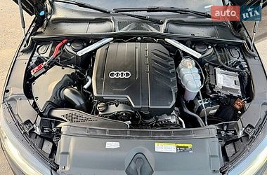 Седан Audi A4 2020 в Рівному
