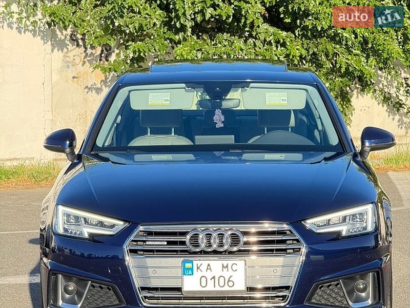 Седан Audi A4 2019 в Києві